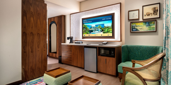 Disneyland Hotel